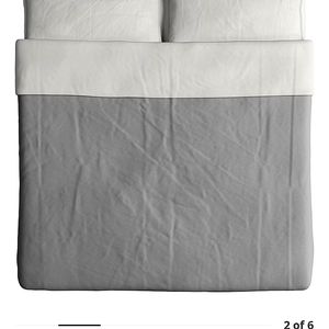 Ikea Blåvinda king size gray duvet cover and king size shams/pillowcases. EUC